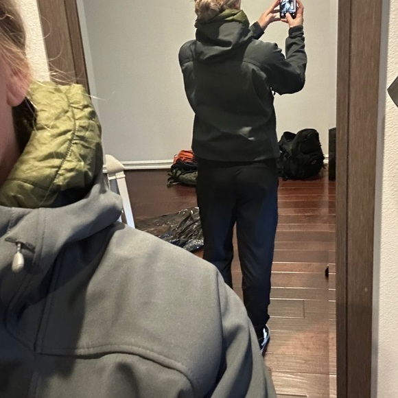 KUIU AXIS M Jacket - Picture 4 of 8